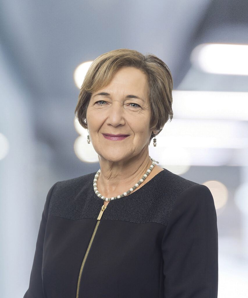 Nina Cohen